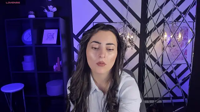 KylieMellow online show from 03-05-25, 12:22