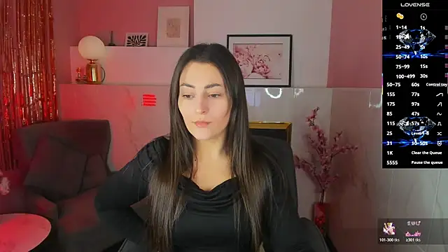 Snapshot of KylieMellow chatting on 12-21-25, 01:29 KylieMellow online show from 12-21-25, 01:29