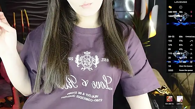 Snapshot of KylieMellow chatting on 01-15-26, 01:37 KylieMellow online show from 01-15-26, 01:37