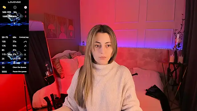 Snapshot of KylieMellow chatting on 02-08-26, 05:22 KylieMellow online show from 02-08-26, 05:22