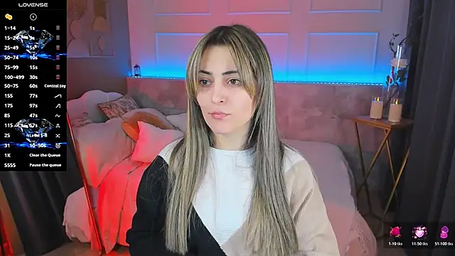 Snapshot of KylieMellow chatting on 02-14-26, 01:30 KylieMellow online show from 02-14-26, 01:30