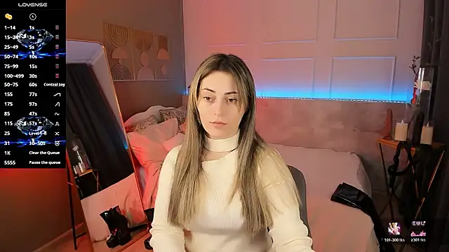 Snapshot of KylieMellow chatting on 02-22-26, 05:08 KylieMellow online show from 02-22-26, 05:08