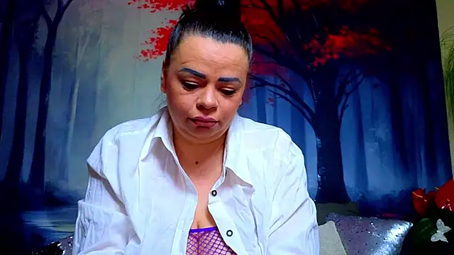 Snapshot of ElizabethEven chatting on 02-14-26, 04:59 ElizabethEven online show from 02-14-26, 04:59