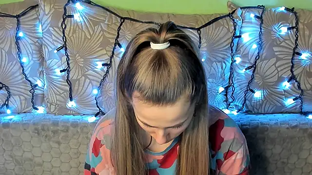 MaggieCake online show from 01-29-25, 05:09