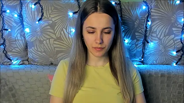 MaggieCake online show from 04-22-26, 01:08