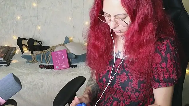 Ginger Stay online show from 10-04-25, 10:19