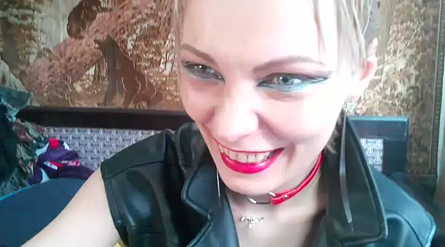 Snapshot of WildMissNiks chatting on 02-21-25, 11:11 WildMissNiks online show from 02-21-25, 11:11