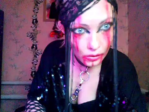 Snapshot of WildMissNiks chatting on 10-31-25, 10:16 WildMissNiks online show from 10-31-25, 10:16