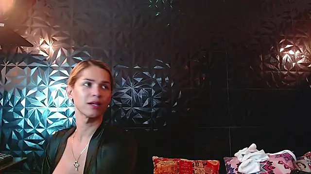 PINK  LOLA1 online show from 06-12-26, 10:30