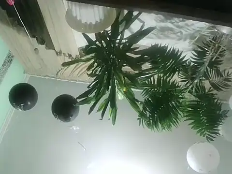 Snapshot of AngelTough20 chatting on 01-21-25, 09:04 AngelTough20 online show from 01-21-25, 09:04