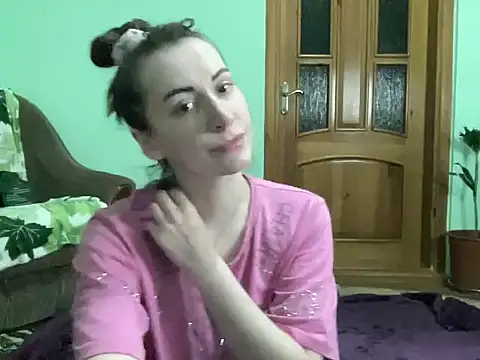 Snapshot of AngelTough20 chatting on 10-31-25, 11:50 AngelTough20 online show from 10-31-25, 11:50