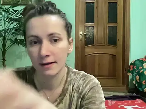 Snapshot of AngelTough20 chatting on 05-06-26, 11:43 AngelTough20 online show from 05-06-26, 11:43
