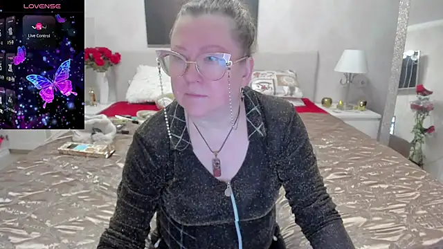 katysako online show from 01-24-25, 10:08