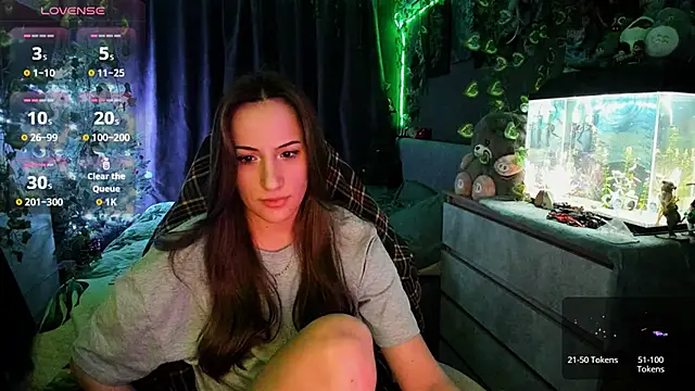 Selbi Paine online show from 12-22-25, 12:29