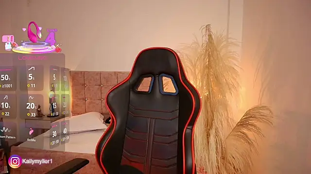 Snapshot of KallyMyller1 chatting on 03-11-25, 07:36 KallyMyller1 online show from 03-11-25, 07:36