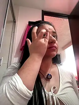 Snapshot of KallyMyller1 chatting on 11-14-25, 07:23 KallyMyller1 online show from 11-14-25, 07:23