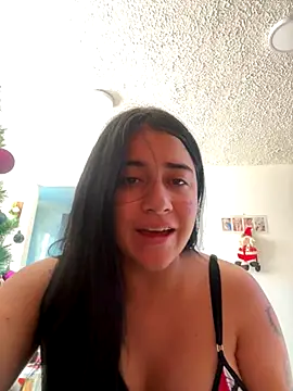 Snapshot of KallyMyller1 chatting on 11-19-25, 04:07 KallyMyller1 online show from 11-19-25, 04:07