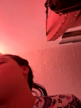 Snapshot of KallyMyller1 chatting on 12-15-25, 01:15 KallyMyller1 online show from 12-15-25, 01:15