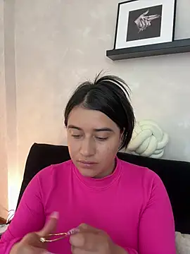 Snapshot of KallyMyller1 chatting on 02-14-26, 07:54 KallyMyller1 online show from 02-14-26, 07:54