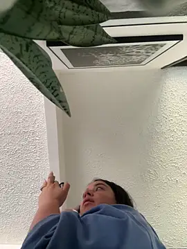 Snapshot of KallyMyller1 chatting on 02-17-26, 08:37 KallyMyller1 online show from 02-17-26, 08:37