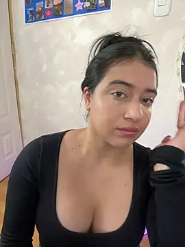 Snapshot of KallyMyller1 chatting on 03-14-26, 03:39 KallyMyller1 online show from 03-14-26, 03:39