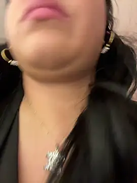 KallyMyller1 online show from 04-15-26, 07:32