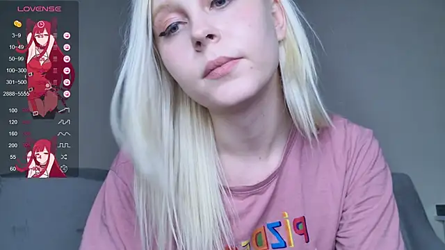 Snapshot of Evelyn_rabbit chatting on 03-06-25, 04:28 Evelyn rabbit online show from 03-06-25, 04:28