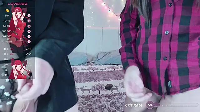 Snapshot of Evelyn_rabbit chatting on 10-19-25, 05:13 Evelyn rabbit online show from 10-19-25, 05:13