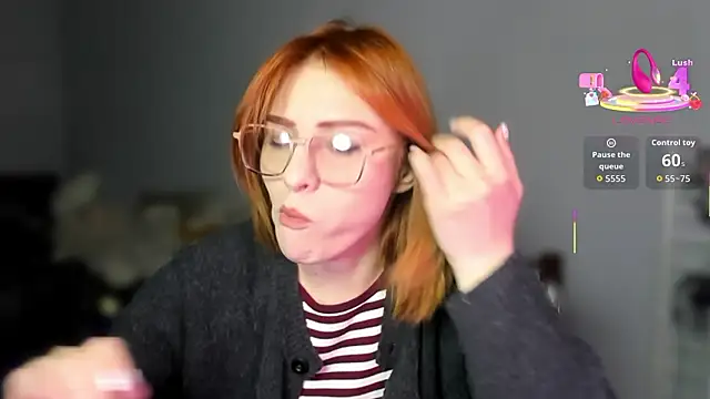 Snapshot of KindKristy chatting on 02-04-26, 04:40 KindKristy online show from 02-04-26, 04:40