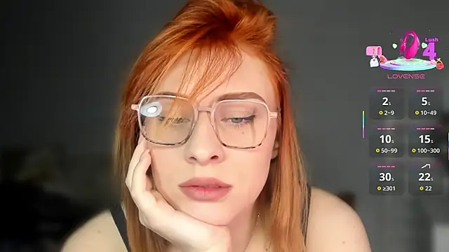 Snapshot of KindKristy chatting on 03-10-26, 04:50 KindKristy online show from 03-10-26, 04:50