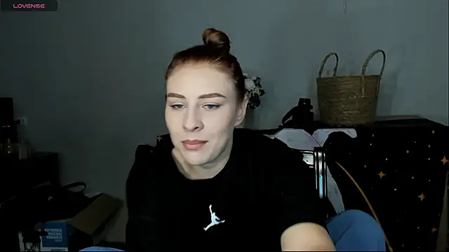 KindKristy online show from 07-10-26, 05:12