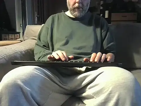 naked bear online show from 02-03-26, 10:31