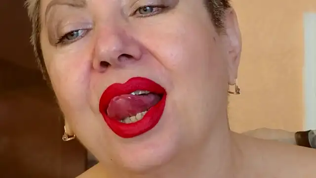 LadyPosh online show from 11-07-25, 09:48