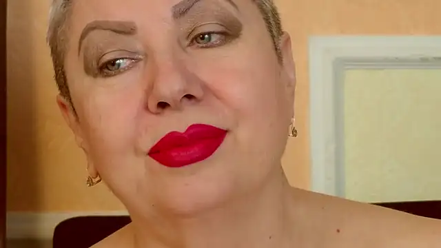 LadyPosh online show from 07-23-26, 12:14