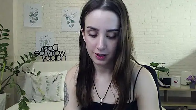 Snapshot of FranceskoJones chatting on 01-07-25, 03:24 FranceskoJones online show from 01-07-25, 03:24