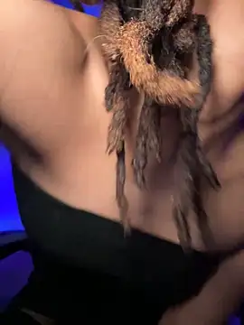 Snapshot of thebrattygoddess chatting on 12-03-24, 10:39 thebrattygoddess online show from 12-03-24, 10:39