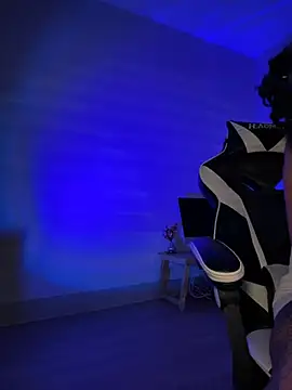 Snapshot of thebrattygoddess chatting on 01-12-25, 11:28 thebrattygoddess online show from 01-12-25, 11:28