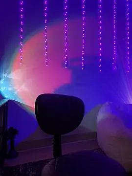 Snapshot of thebrattygoddess chatting on 10-10-25, 09:08 thebrattygoddess online show from 10-10-25, 09:08