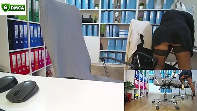 Snapshot of secret-office chatting on 01-19-26, 09:24 secret-office online show from 01-19-26, 09:24