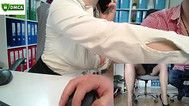 Snapshot of secret-office chatting on 03-11-26, 09:15 secret-office online show from 03-11-26, 09:15