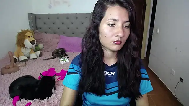 emily honter online show from 11-18-25, 06:56