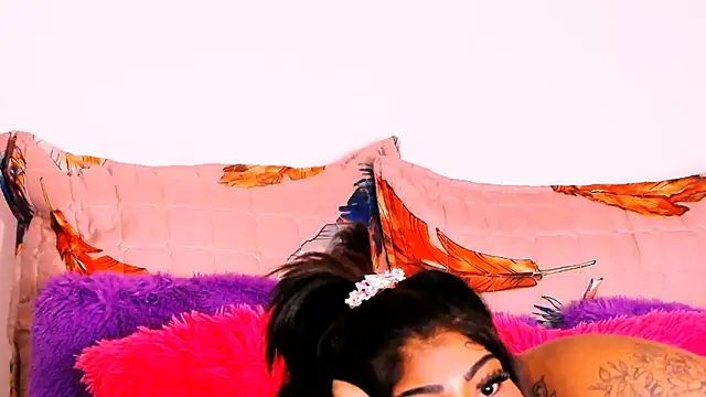 Snapshot of indian_dreamgirl chatting on 03-15-25, 02:12 indian dreamgirl online show from 03-15-25, 02:12