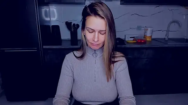 Snapshot of AlexiaDarren chatting on 02-07-25, 09:58 AlexiaDarren online show from 02-07-25, 09:58