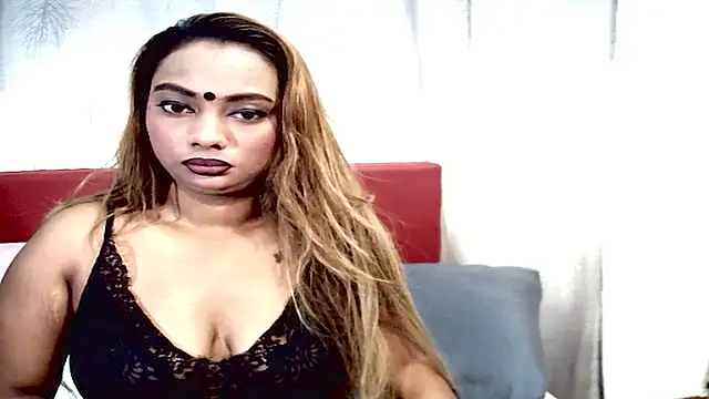 Snapshot of sexyindianchic chatting on 02-12-25, 10:35 sexyindianchic online show from 02-12-25, 10:35