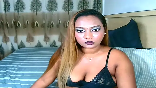 Snapshot of sexyindianchic chatting on 03-14-25, 10:27 sexyindianchic online show from 03-14-25, 10:27