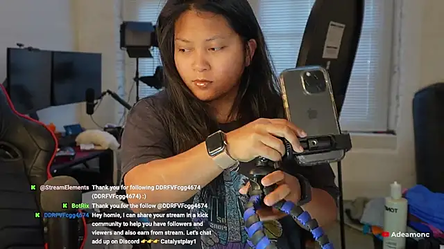 Snapshot of Bubbleliyah chatting on 12-16-25, 08:47 Bubbleliyah online show from 12-16-25, 08:47