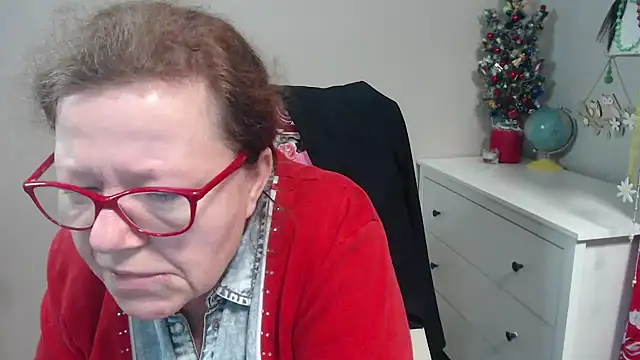 Snapshot of Adelewildx chatting on 01-13-25, 07:54 Adelewildx online show from 01-13-25, 07:54