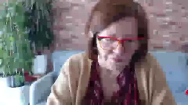 Adelewildx online show from 04-18-26, 10:19