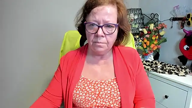 Snapshot of Adelewildx chatting on 05-26-26, 02:07 Adelewildx online show from 05-26-26, 02:07