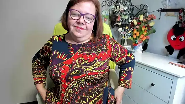 Snapshot of Adelewildx chatting on 06-15-26, 02:47 Adelewildx online show from 06-15-26, 02:47